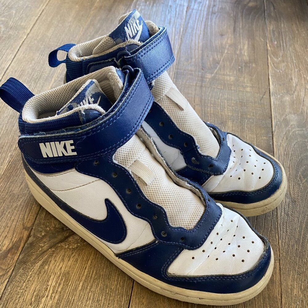Youth Nike Court Borough Mid 2 White Blue Void Shoes 4.5Y CD7782-107 Big Kids